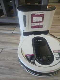Shark Roombot