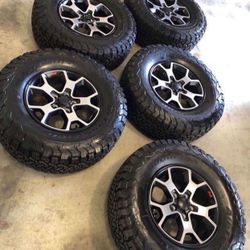 Jeep Rubicon Wrangler Gladiator Cherokee Wheels Rims Tires Rines 17”