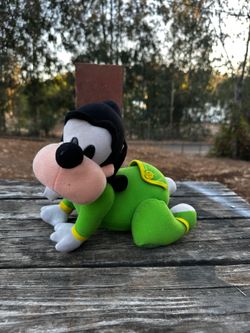 Baby stuffed Goofy
