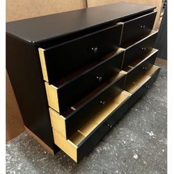8 Drawer Dresser 