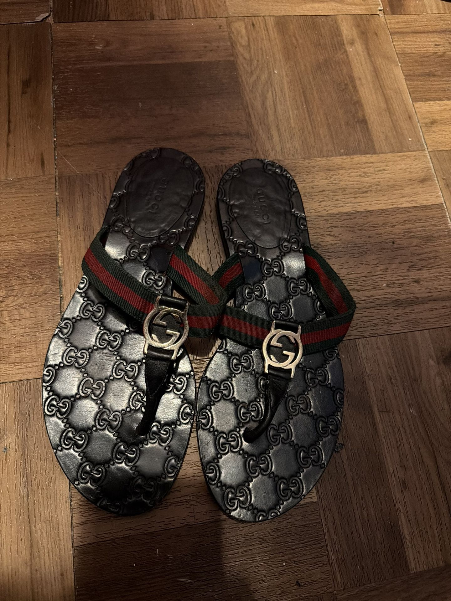 Gucci Women Sandals