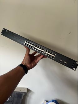 Gigabit Switch (Araknis)