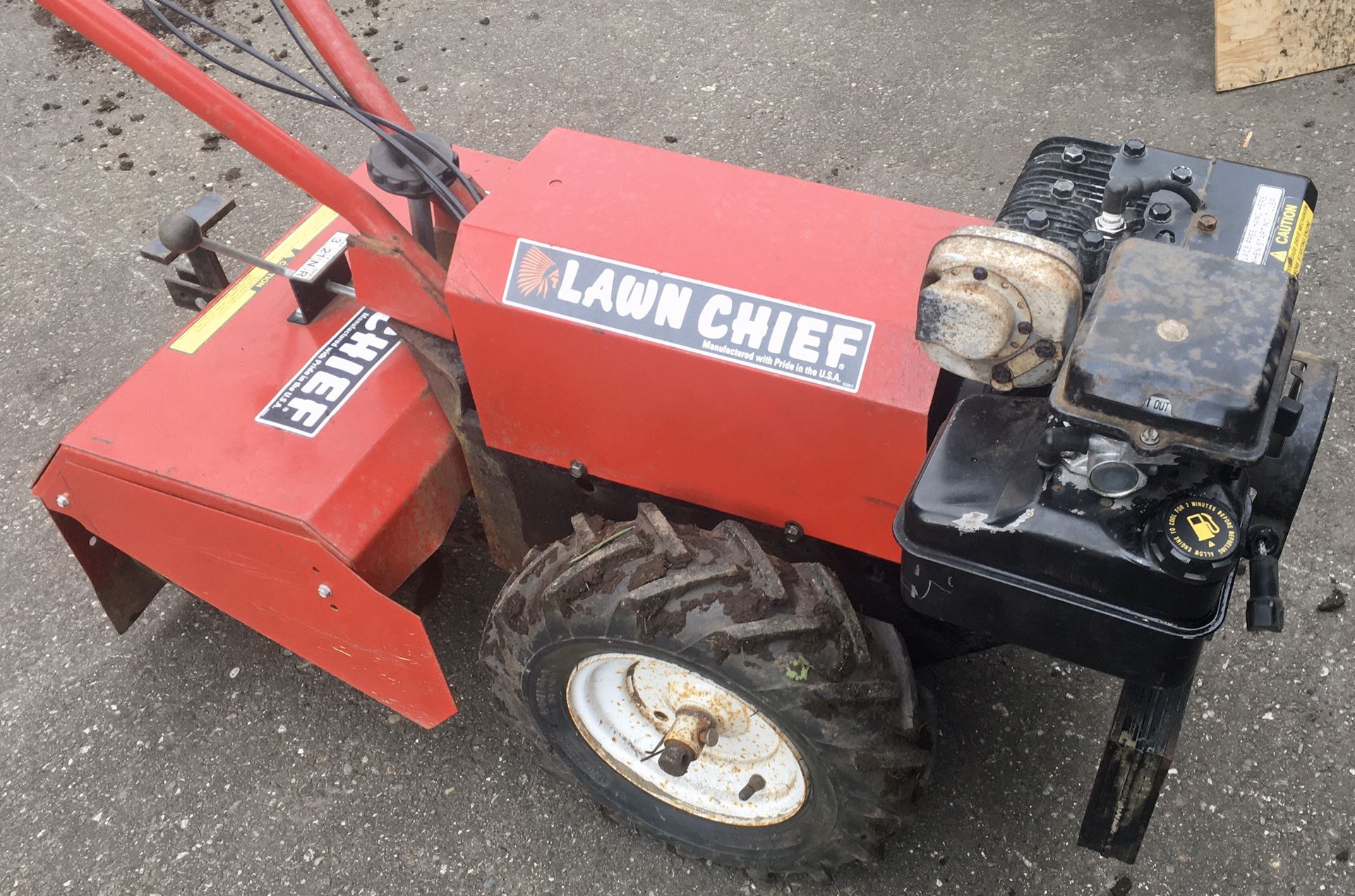 Lawn chief roto tiller