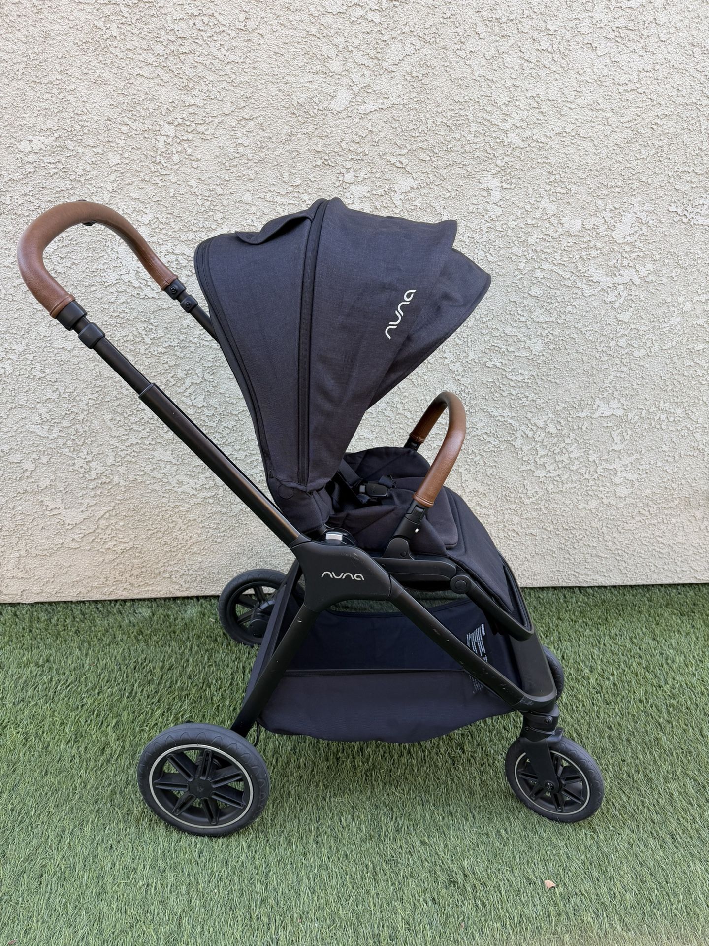 Nuna Triv Next Stroller