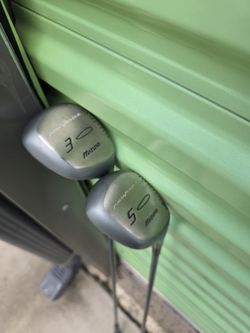 Rare mizuno pininfarina golf driver turbo #3 & #5


Showing signs of usage. Overall condition is good