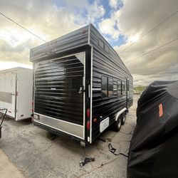 04 Carson Fun Runner Toy Hauler