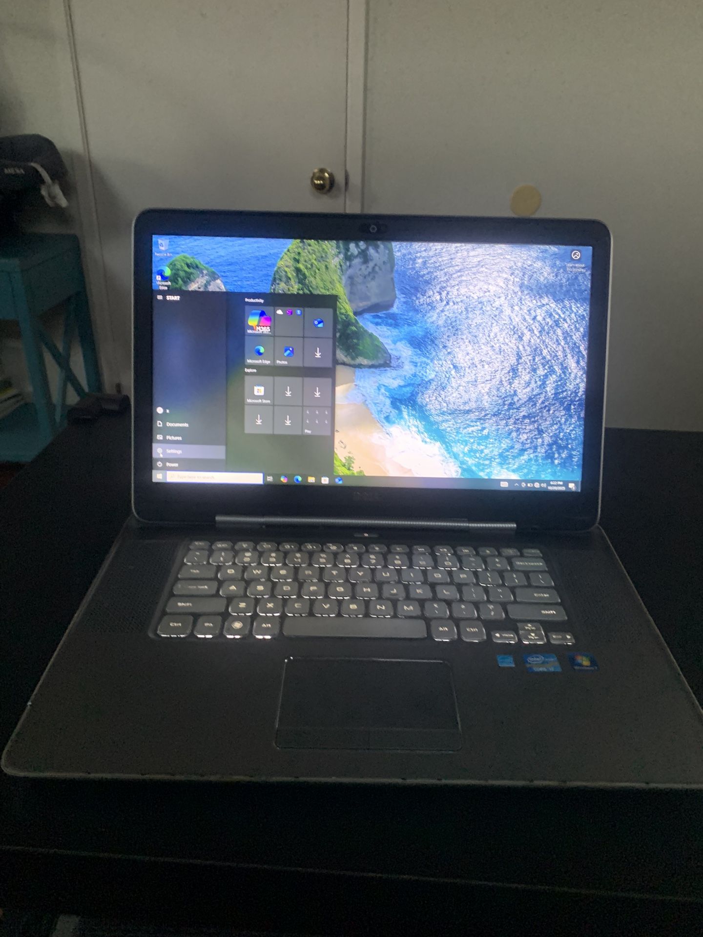 Dell XPS 15z 15.6" Laptop L511Z, Intel (contact info removed), 8GB RAM, 750GB SSD Windows 10 PRO