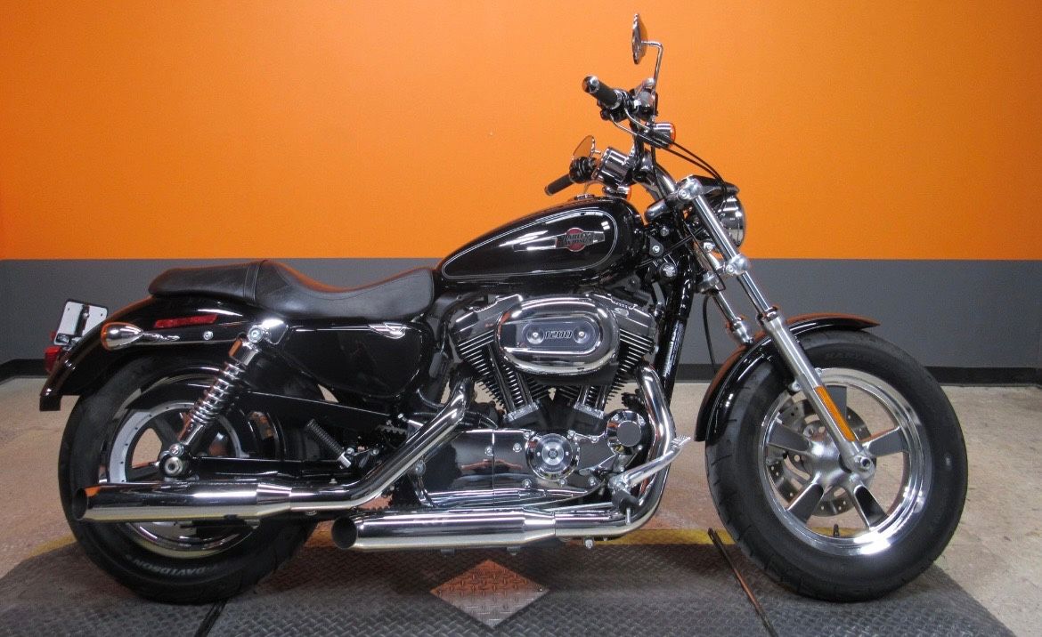 2013 Harley Davidson Sportster 1200 Custom