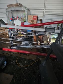 Cable gym machine