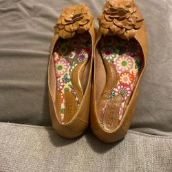 Born Flats