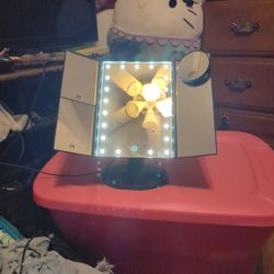 Makeup Mirror With Vanity Lights