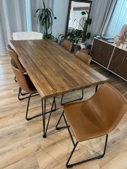 Dining Table Set