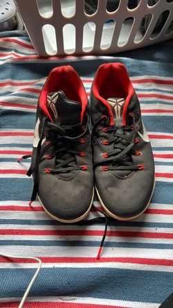 Nike Kobe Basketball Sneakers Black Red