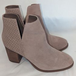 Steve Madden Ankle Booties Taupe Color Size 9.5 