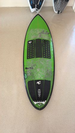 Rusty Smoothie Surfboard - 5’9”