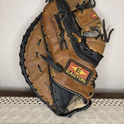 Easton Catchers Glove
