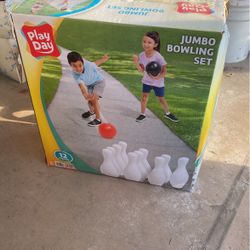 Jumbo Bowling Set