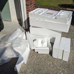Free Styrofoam Blocks And Misc Pieces