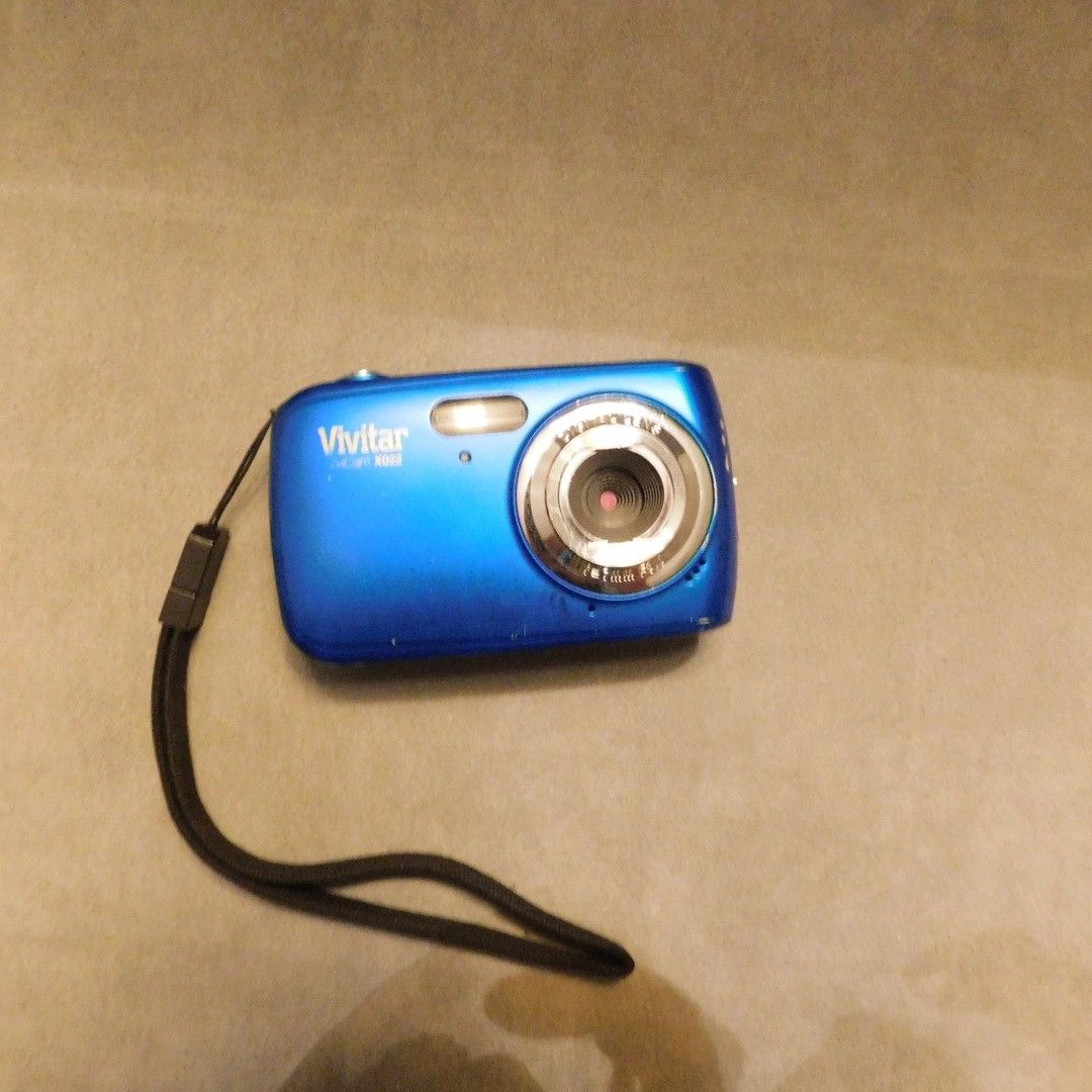 Vivitar digital camera *WILL ONLY MEET AT MESQUITE POLICE DEPARTMENT*