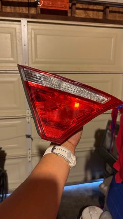 2015 passenger rear light