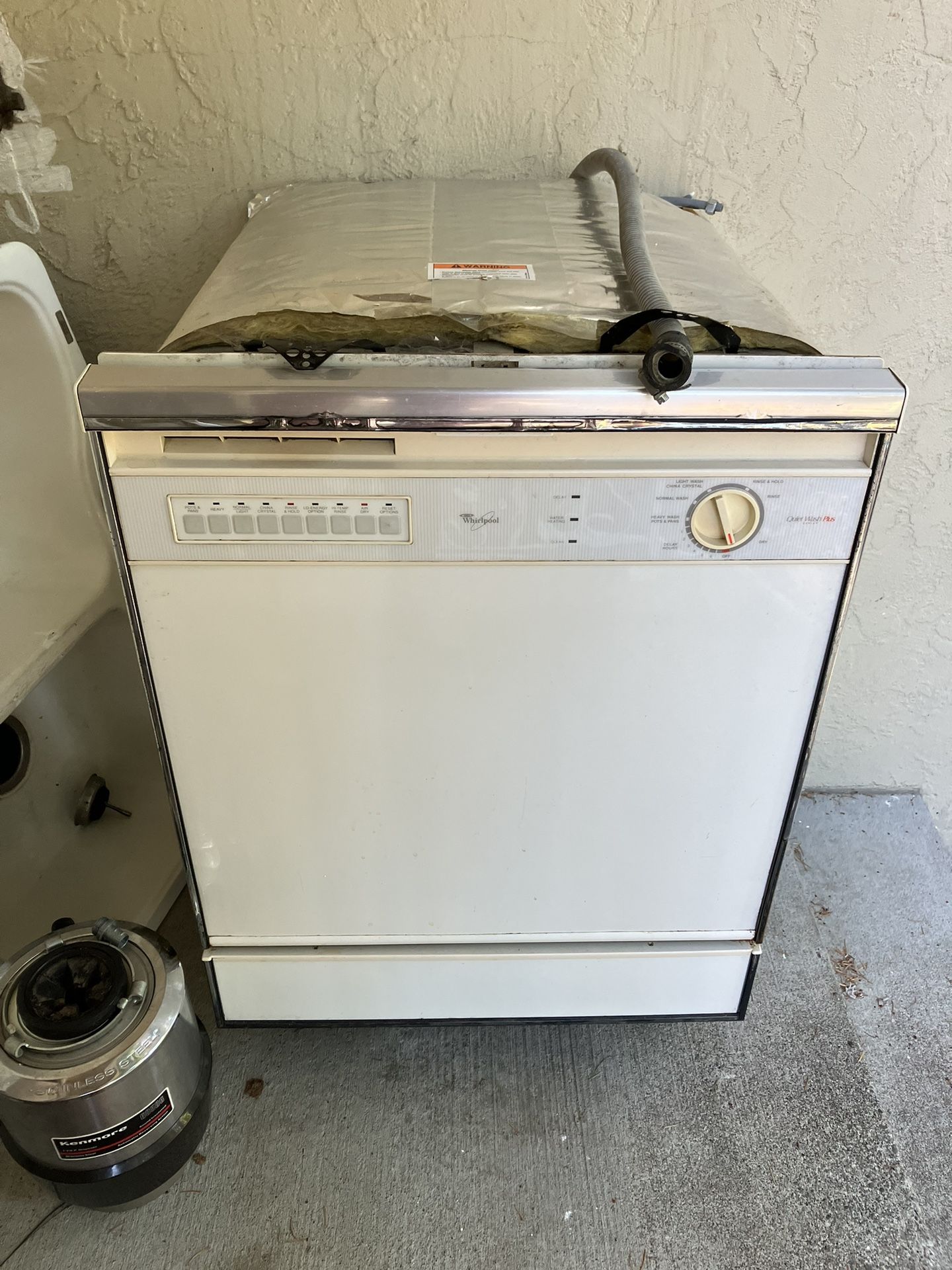Whirlpool Dishwasher