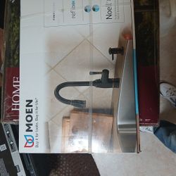 Moen Pull Down Kitchen Faucet 