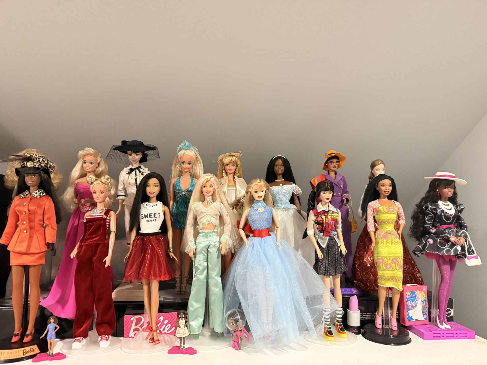 Doll Lot (excellent Condition)
