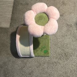 Flower Cat Scratcher 