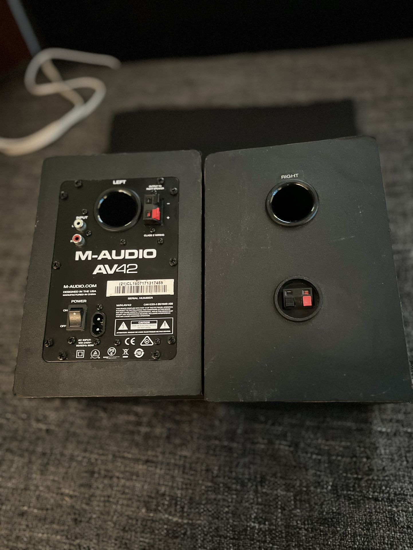 M-Audio AV 42 Left And Right Speakers