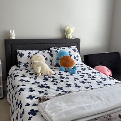 Full Size Bed Frame + Mattress
