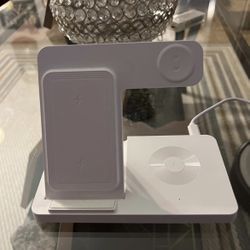 3 In 1 Charger Stand For Apple Devices