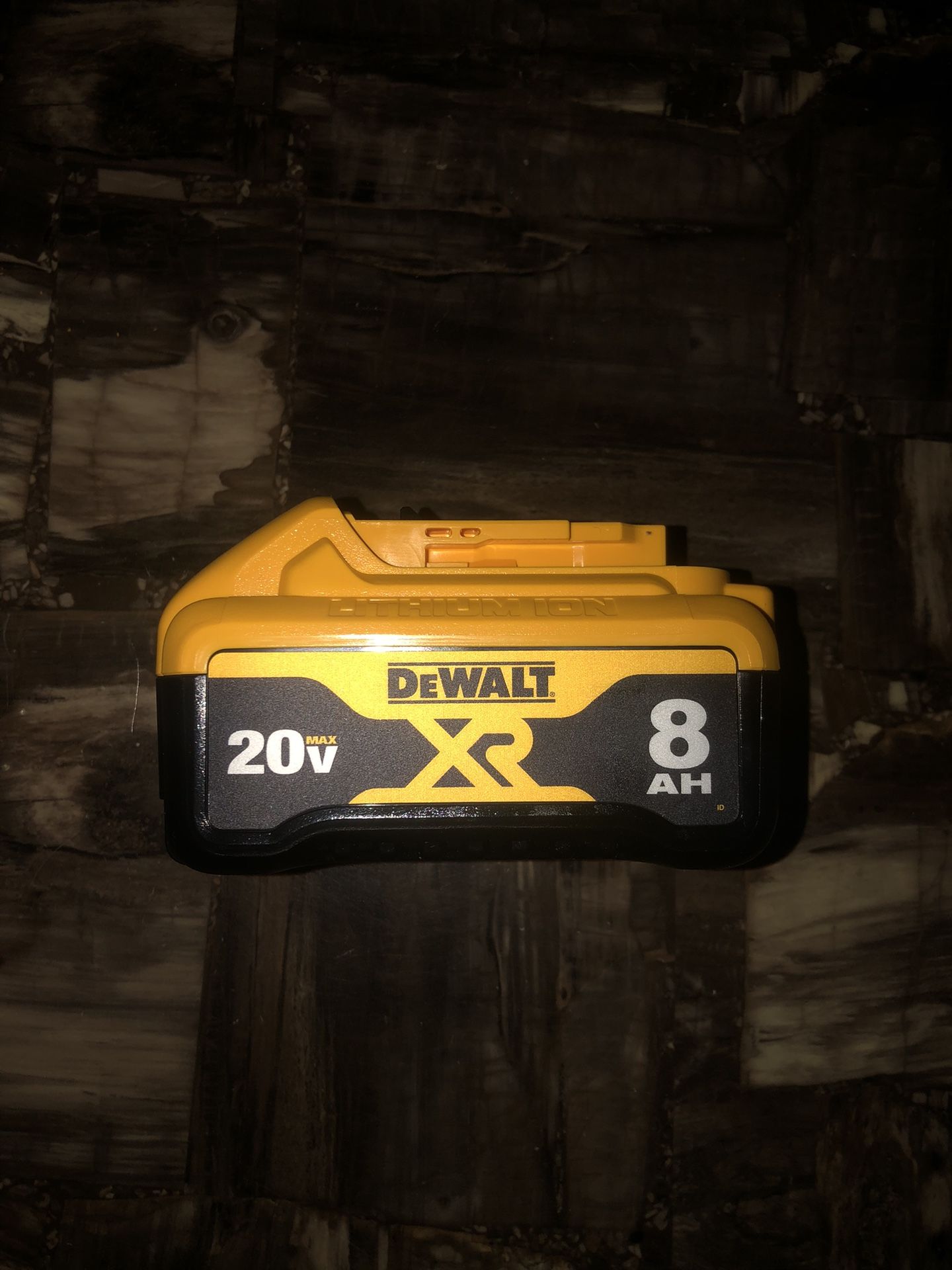 Dewalt 8.0 Battery
