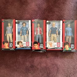 1D One Direction Complete 5 Doll Figure Set 2012 Hasbro Red Box NRFBs