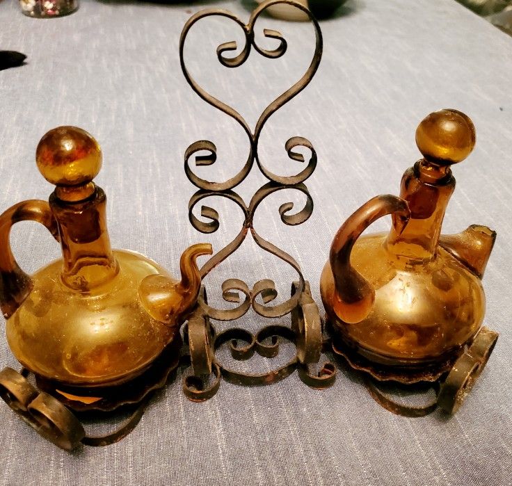 Vintage Amber Glass Vinegar & Oil Cruet Set With Black Metal Carry Stand Spain