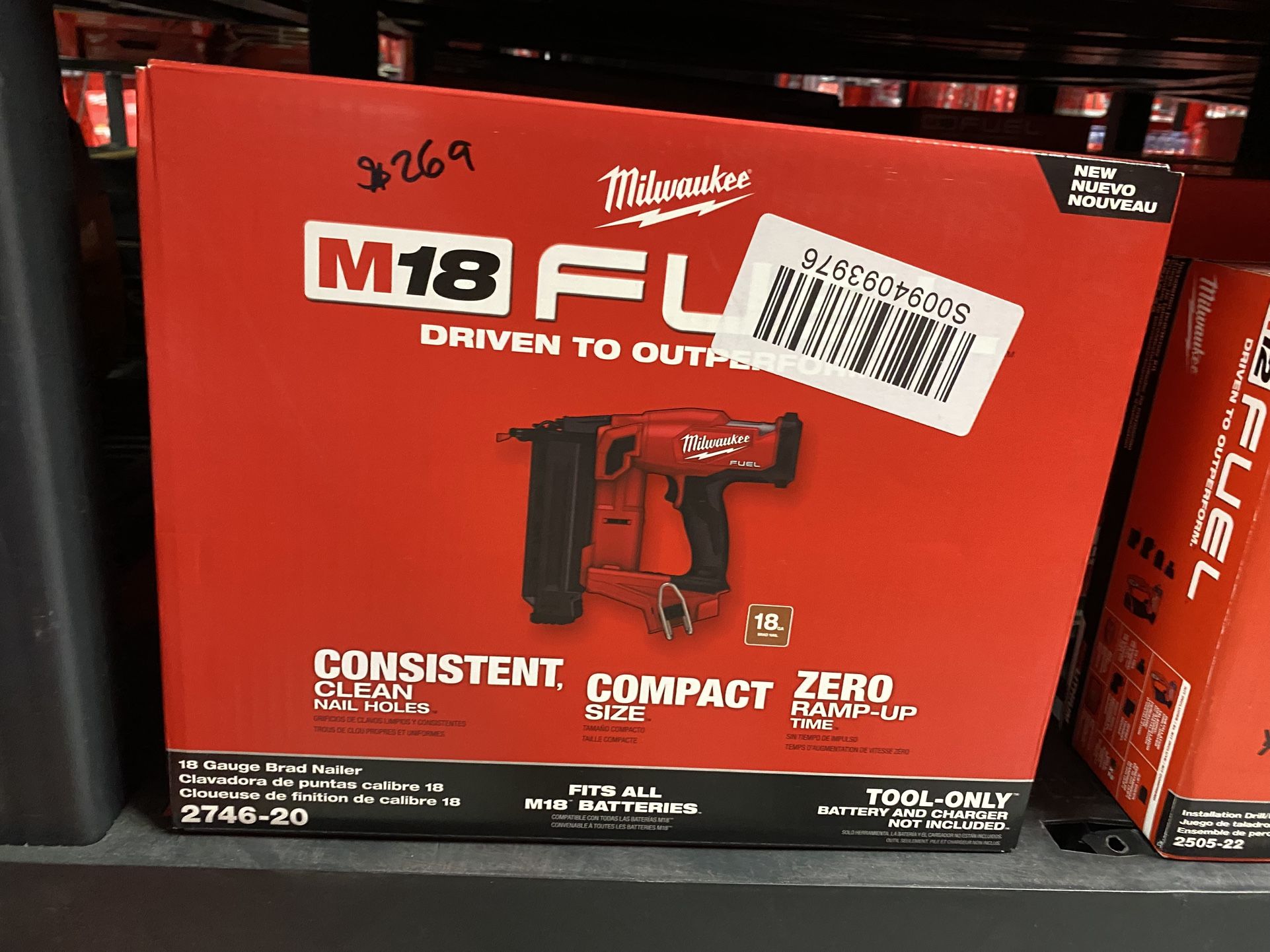 Milwuakee M18 Fuel 18 Gauge. Brad Nailer Tool Only