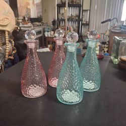 Set Of 4 Pastel Hammered Glass Bottles With Faceted Ball Stoppers - Like New