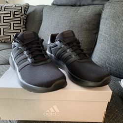 ADIDAS SIZE 10 …NEW With Box!!!! $65