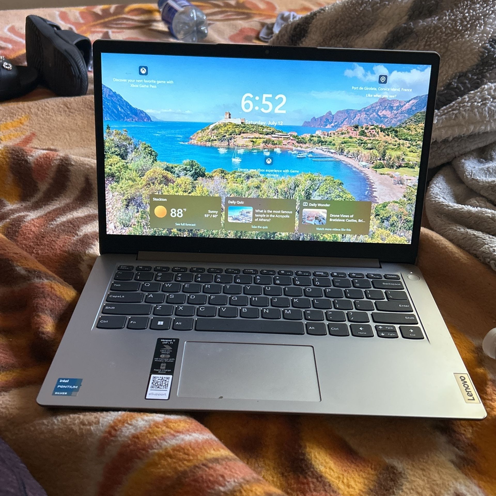 Lenovo 14” 7 Laptop