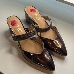 Women's sandals