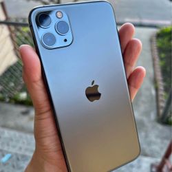 iPhone 11 Pro Max,  UNLOCKED,  Excellent Condition 