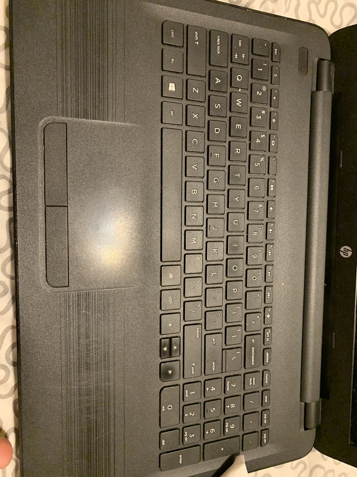 HP Notebook Laptop 15-ba009dx X7T78UA
