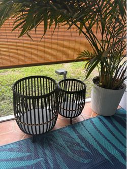 Wicker planters