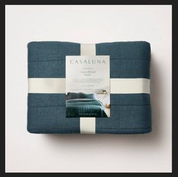 King Heavyweight Linen Blend Quilt Dark Teal Blue - Casaluna™: Woven Rayon, Cotton Fill, OEKO-TEX Certified