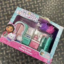 Gabby’s Dollhouse Bakey With Cakey Kitchen 