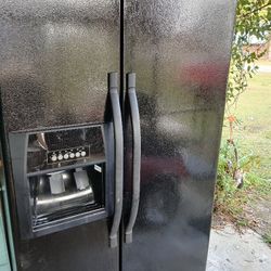 Whirlpool Refrigerator Side By Side 