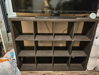 12-Cube Storage Organizer Shelf