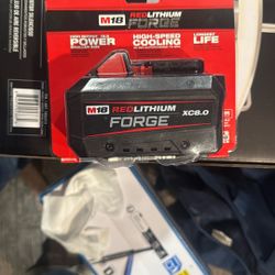 Milwaukee M 18 Red Lithium Forge  XC8.0