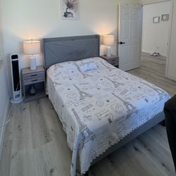 Full Bed With Mattress 