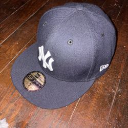 Gucci x New Era Black New York Yankees 5950 MLB Hat  Authentic Limited Edition