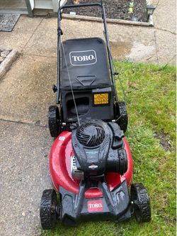 Toro lawn mower like new